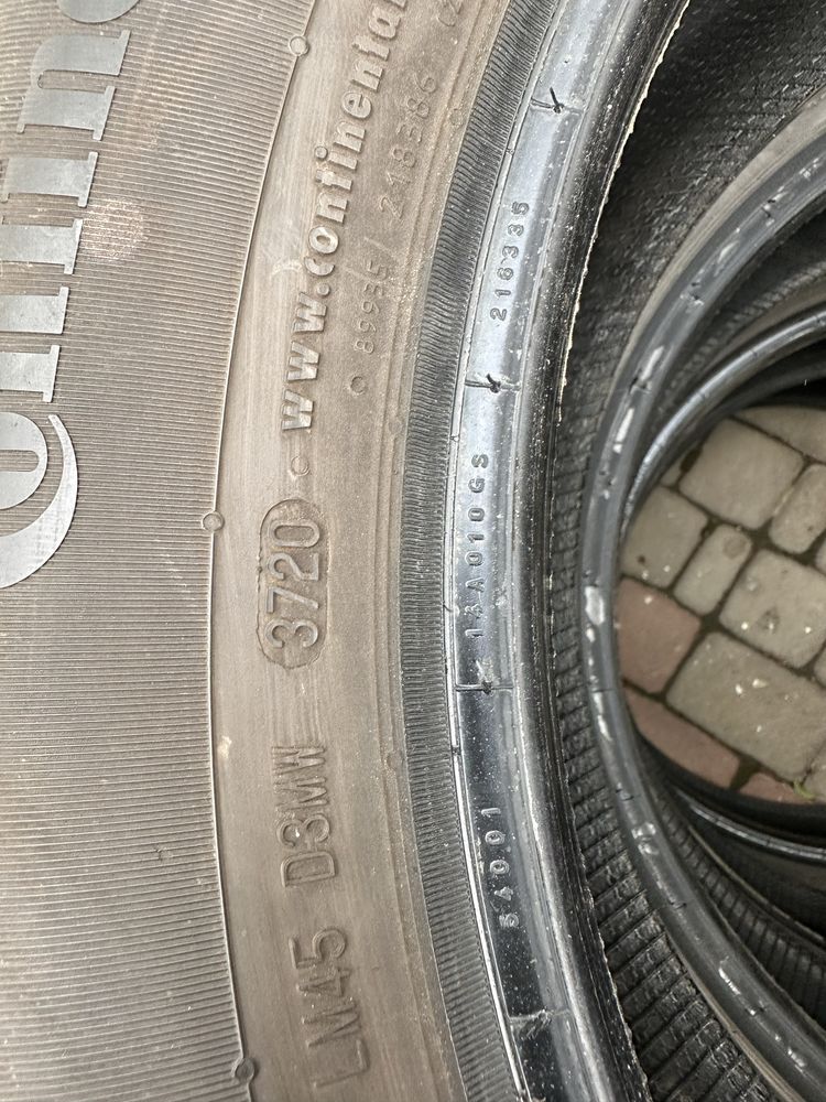 Резина 235/60 R18 Continental 2020 року комплект