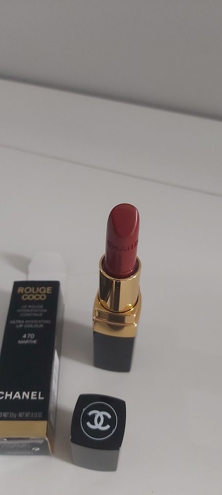 Chanel Rouge Coco pomadka nawilżająca 470 marthe