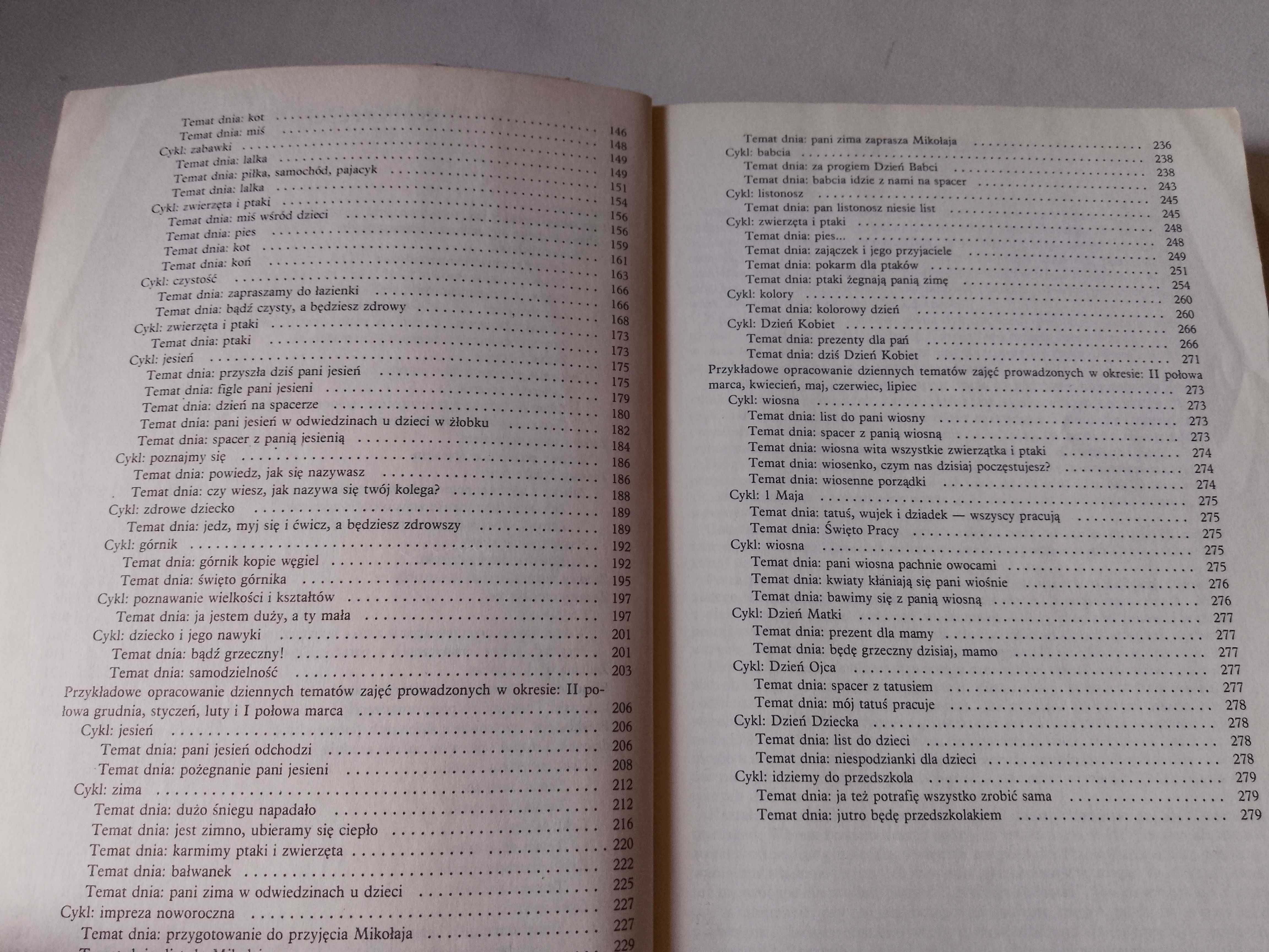 H. Trawińska "Zabawy rozwijające dla małych dzieci" 1988