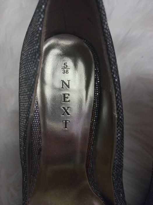 Buty Next na obcasie rozm. 38