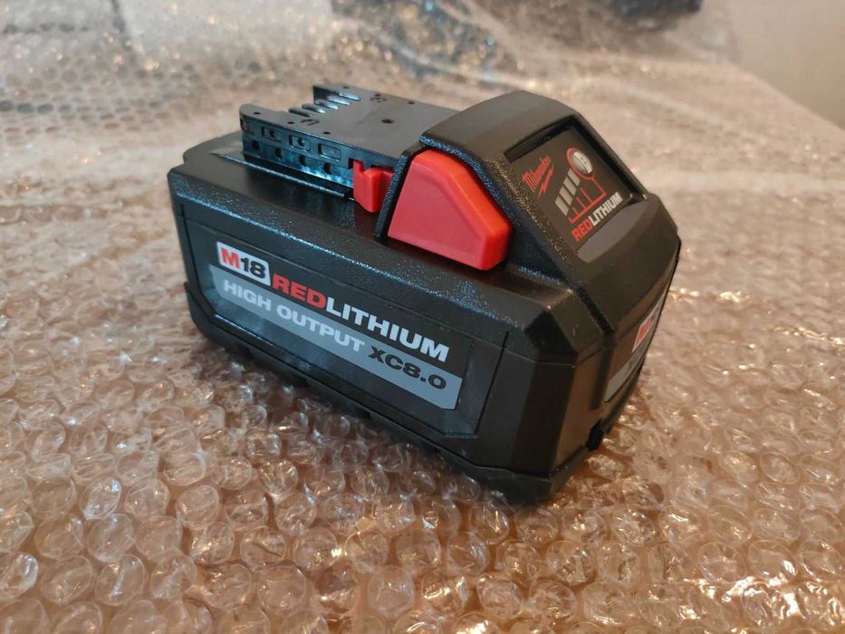 Milwaukee M18 HB8 Akumulator HIGH OUTPUT 8.0Ah 18V