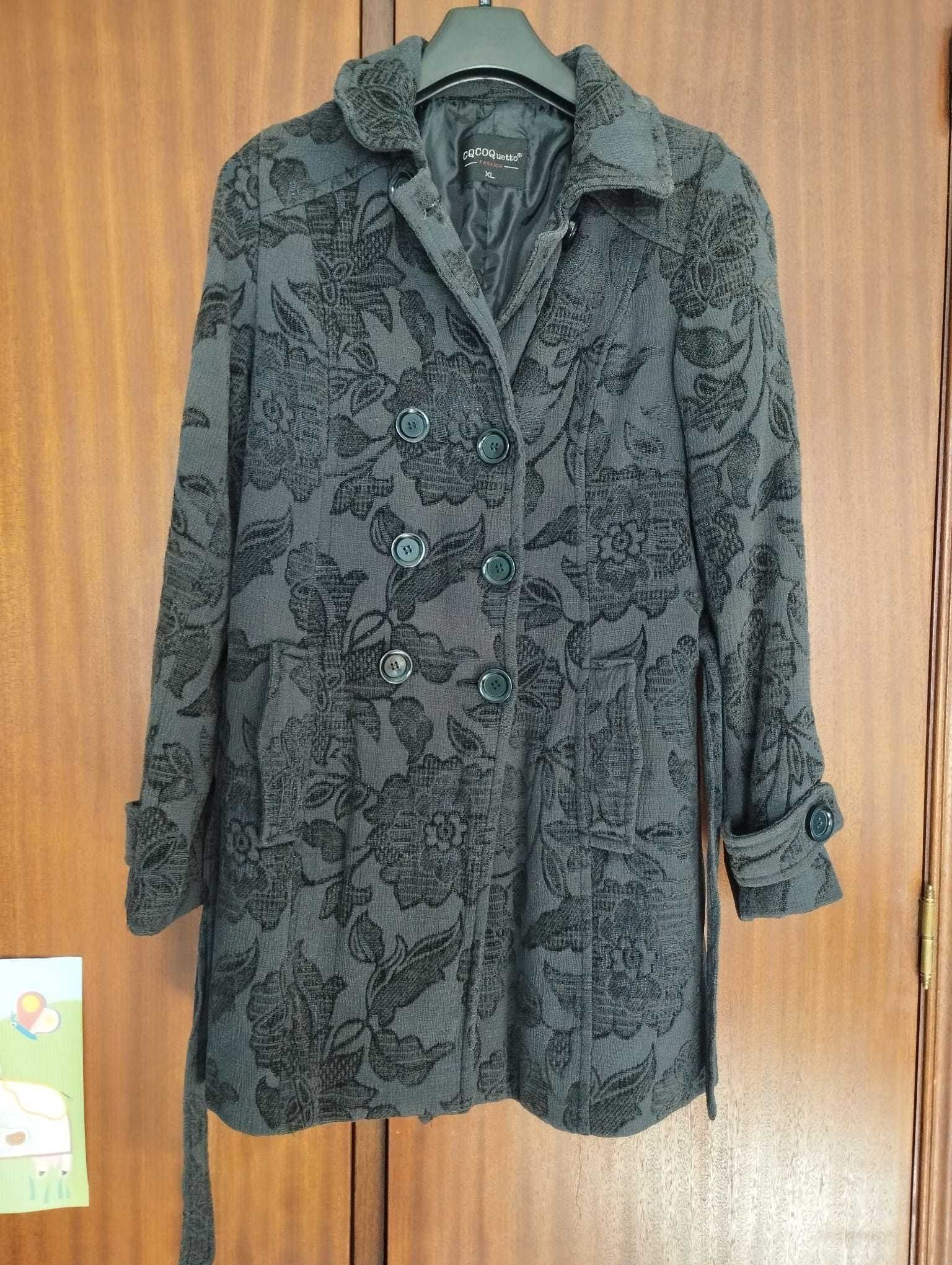 casaco preto tecido com cinto