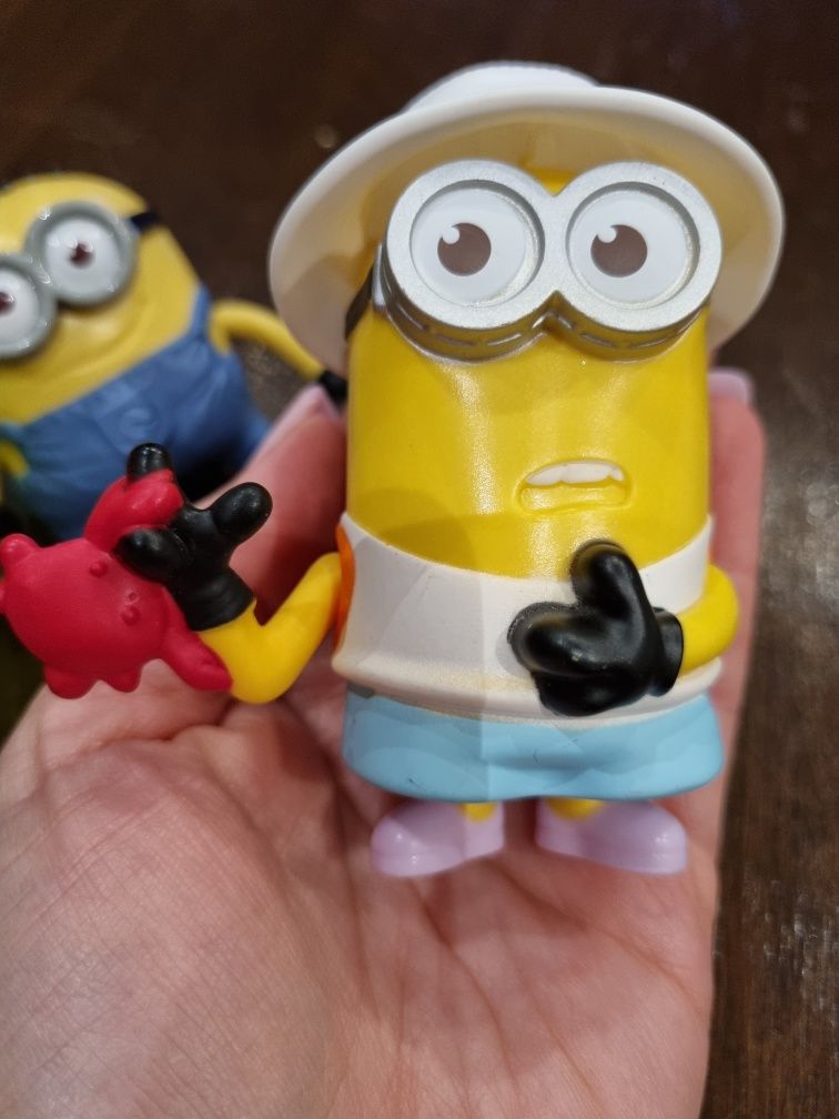 Minionki Kevin i Bob  figurki zabawki interaktywne zestaw paka komplet
