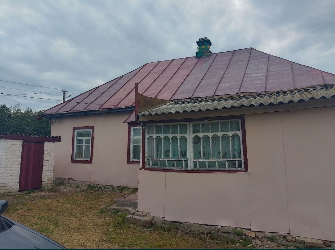 Продам  теплий, затишний будинок