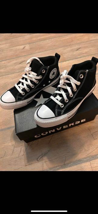 Nowe trampki Converse