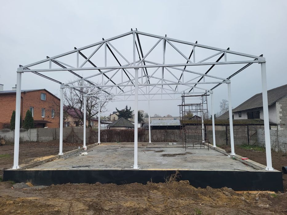 Konstrukcja stalowa hali wiaty obory garażu warsztatu 8x12 m