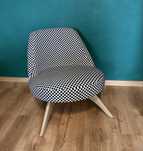 Designerski vintage fotel w kratke