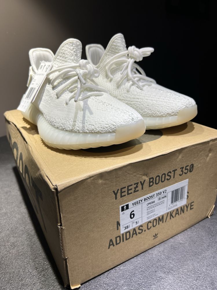 кроссовки adidas yeezy 350 cream / triple white