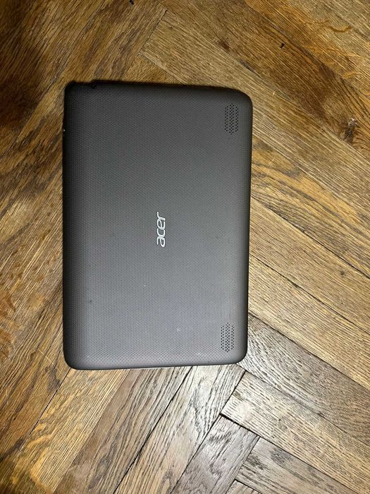 Продам планшет Acer Iconia Tab A200 на запчастини
