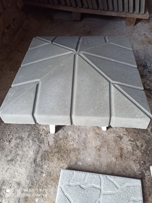Тротуарна плитка, поребрик , борддюр , відливи,