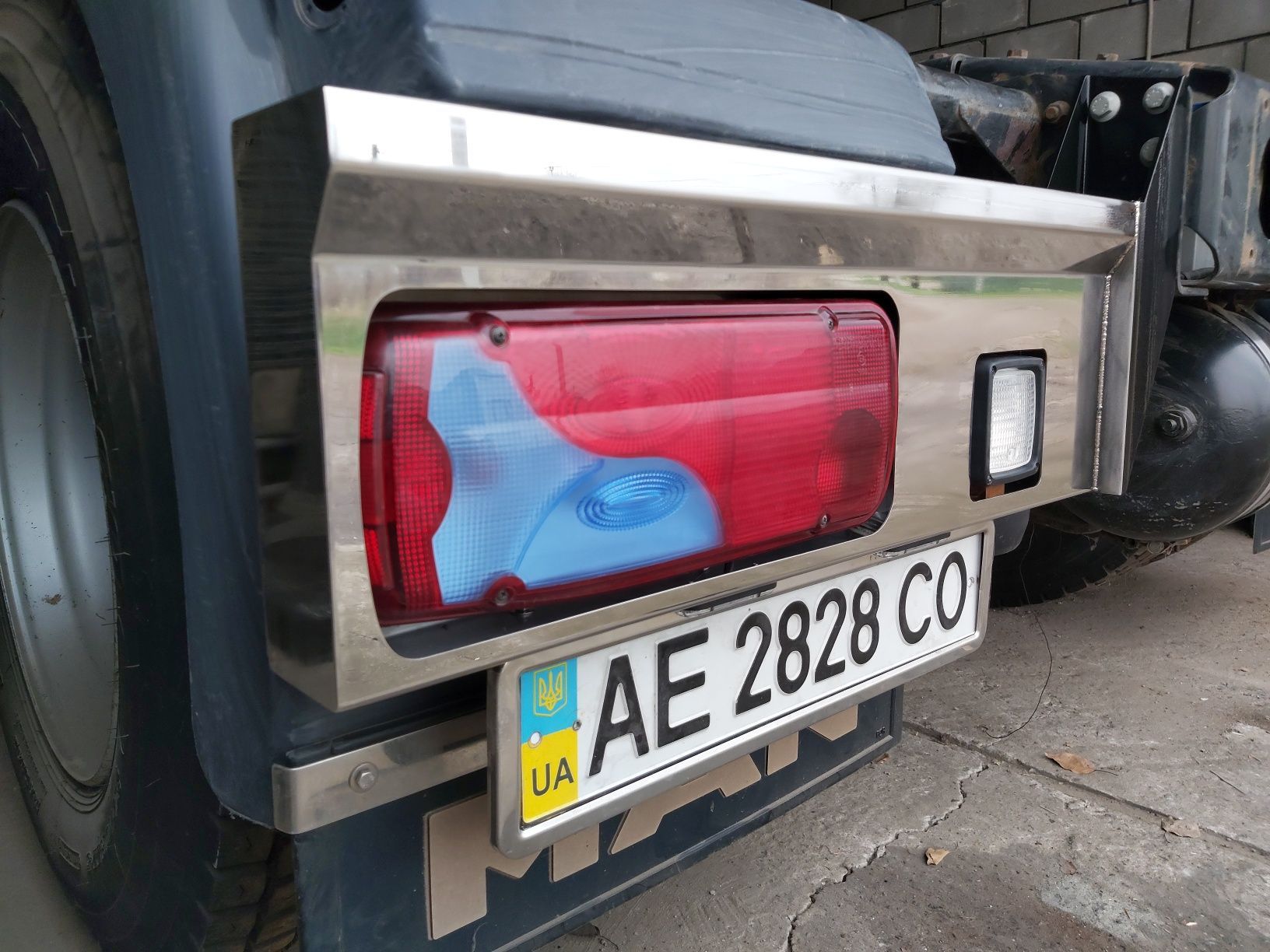 Бампер - Light Bar MAN TGA/TGS/ TGX