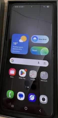 Samsung Galaxy Z Flip 7, 256 GB używany 5 dni