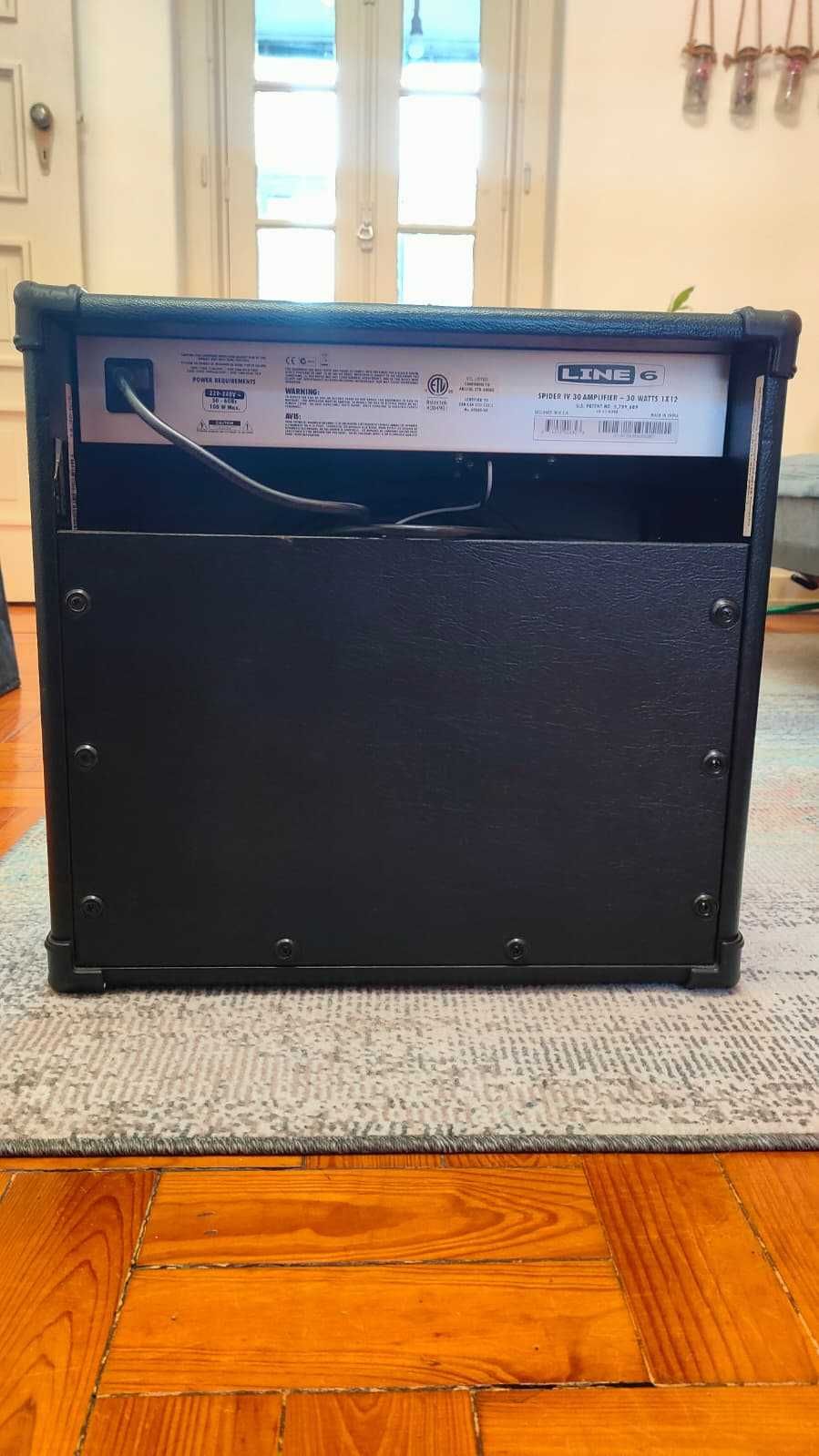 Amplificador Line 6 Spider IV 30W