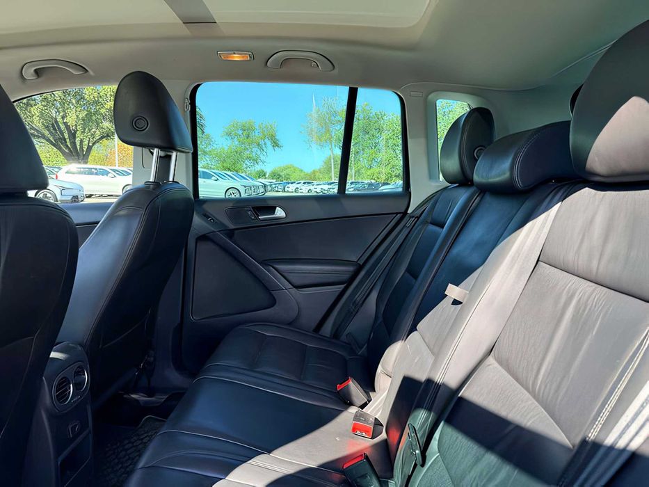 Volkswagen Tiguan      2017