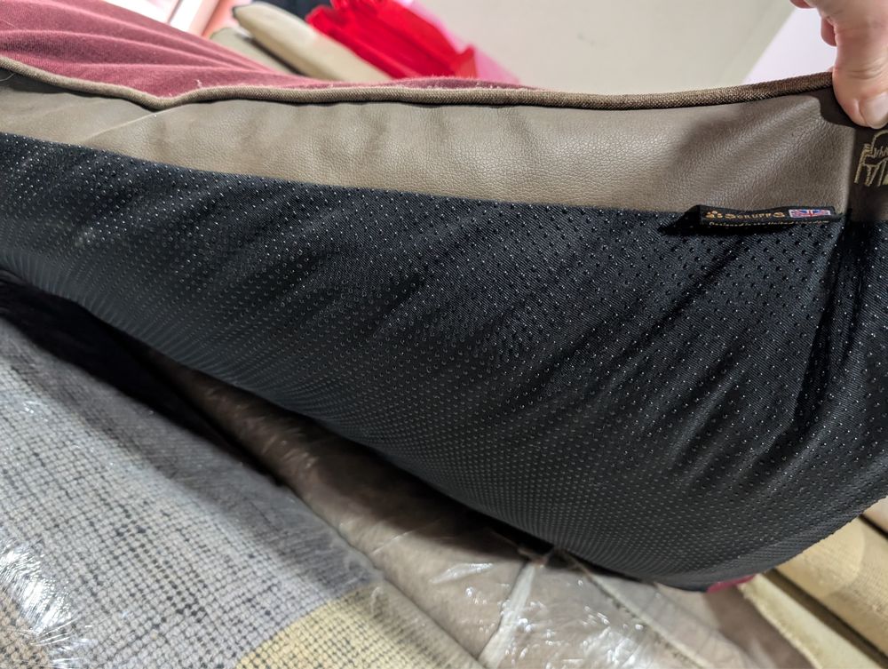 Cama para cão scruffs “hilton” Memory orthopaedic