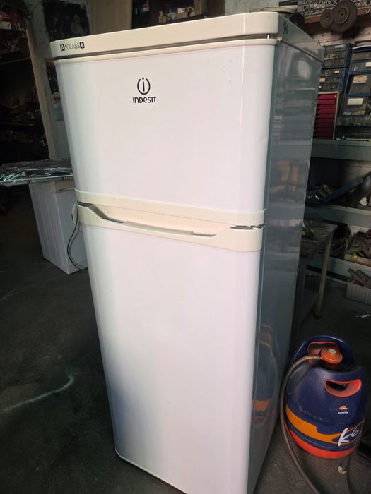 Frigorífico Indesit
