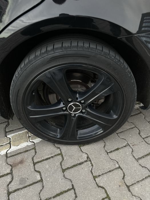 Mercedes Benz 212 рест 2.2 170 сил в гарному стані