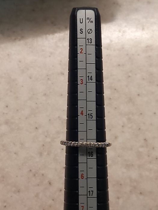 Золотое кольцо дорожка с бриллиантами 0.17 кт