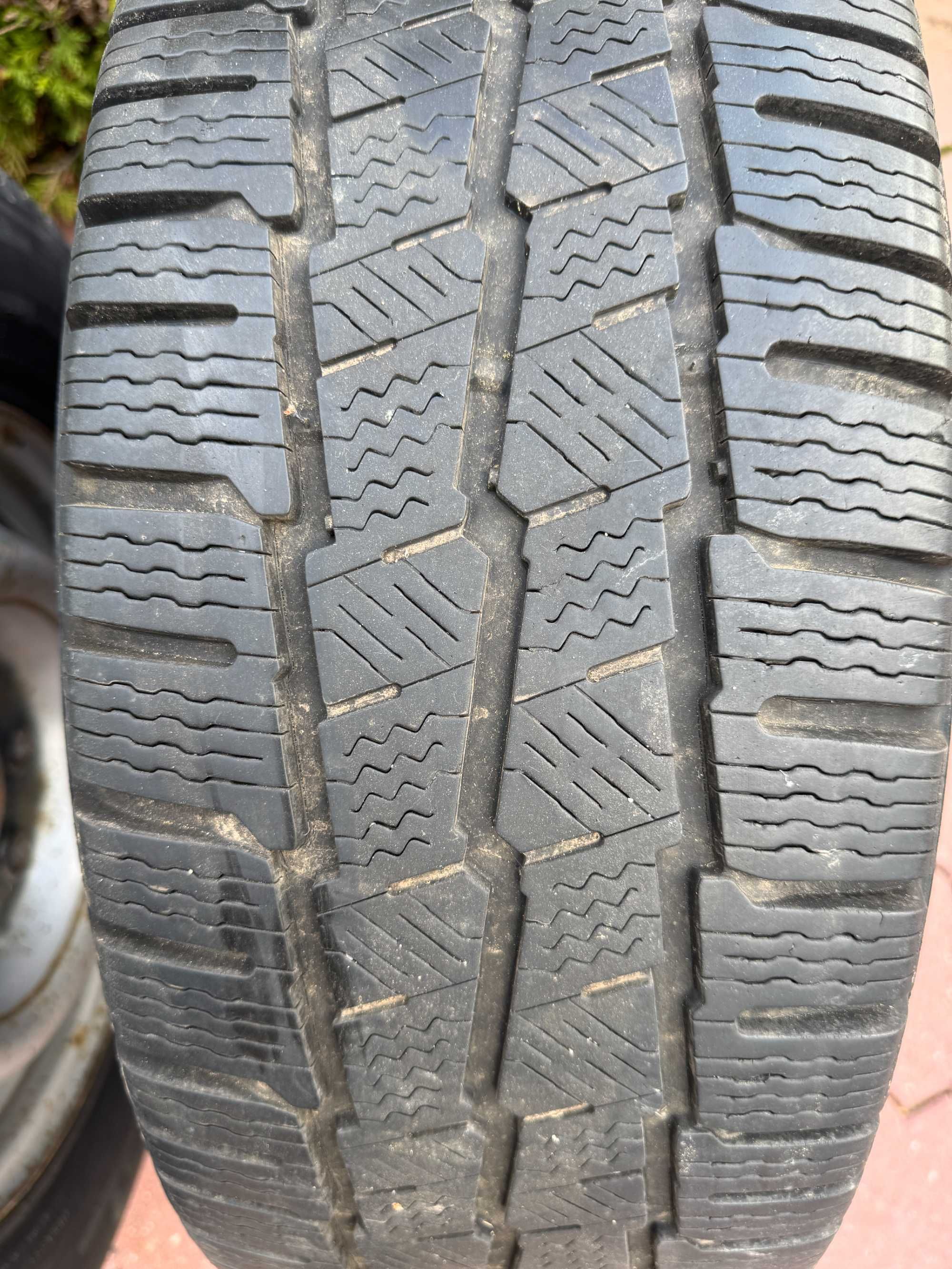 Opony zimowe Michelin agilis alpin 235/65/16C sprinter crafter Iveco