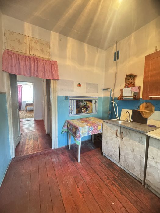 && 2 кімнатна квартира в Ізяслові