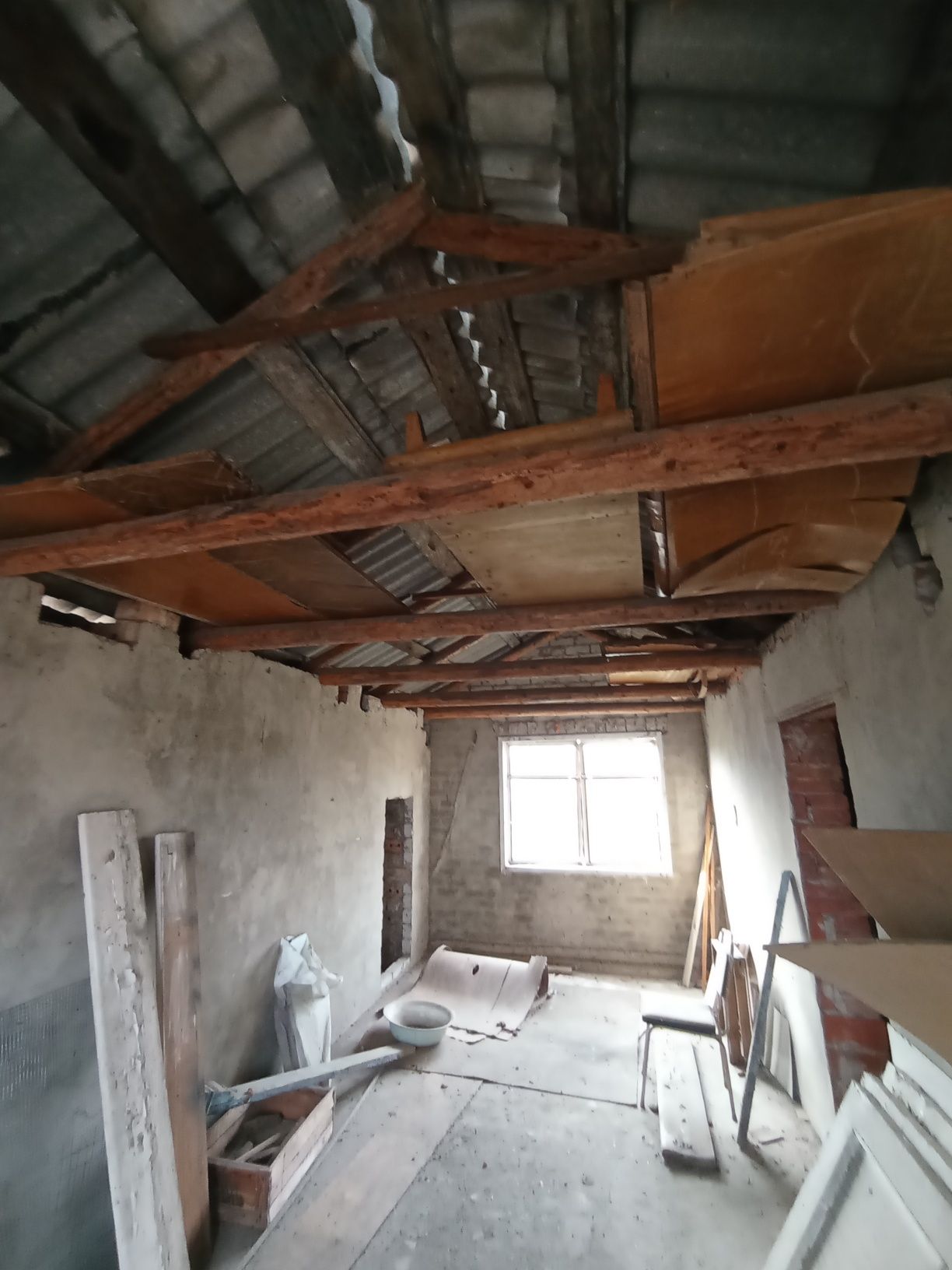 Продам дачу в Подгородном ,  капитальный дом, река , транспорт