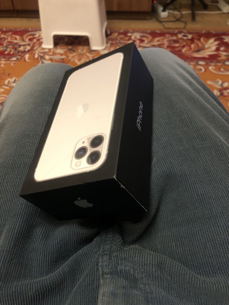 Pudełko do iphone 11 Pro 64 Gb. Silver
