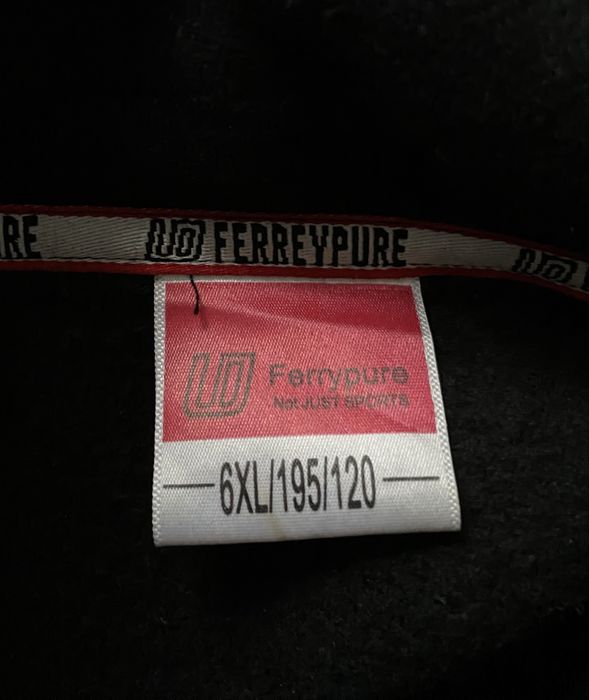 Куртка чоловіча