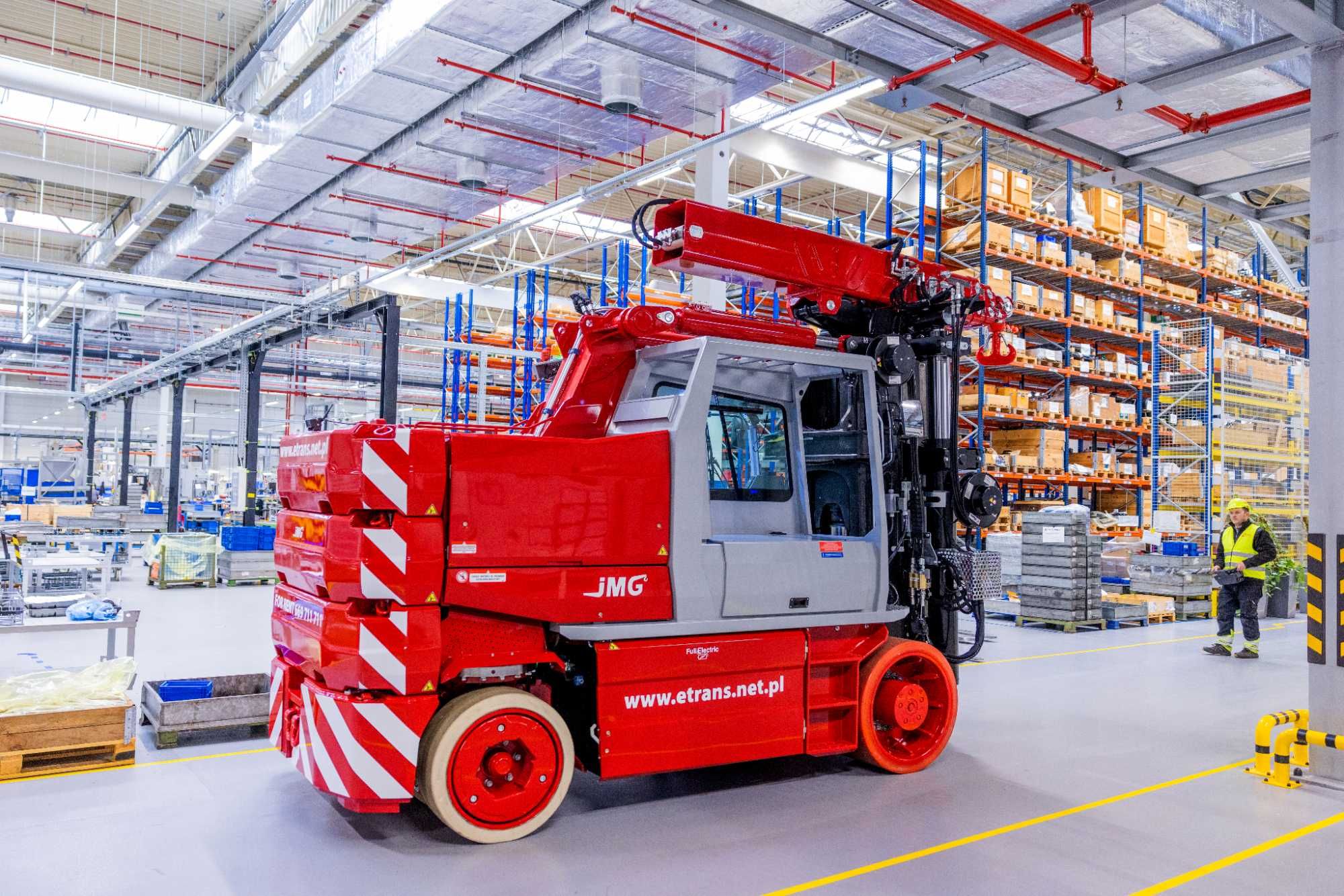 Wynajem wózka widłowego 25Ton JMG MC250.09FT / ŻURAW ELEKTRYCZNY 25Ton