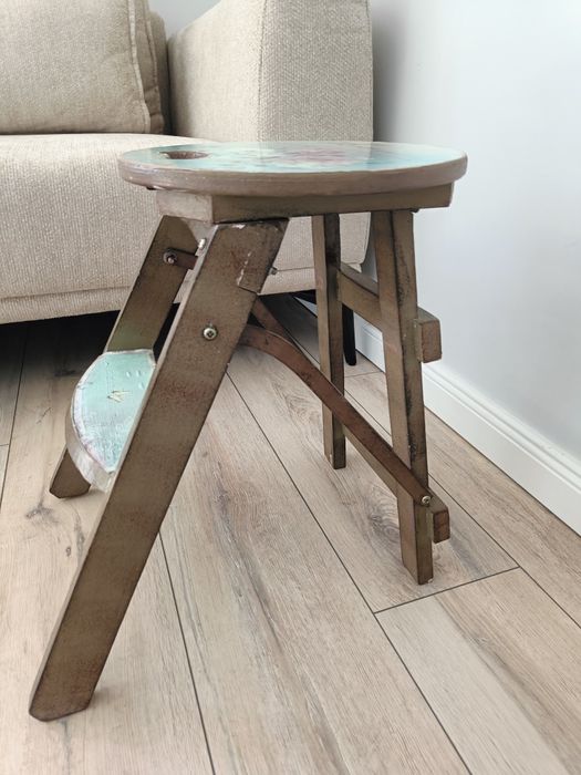 Taboret w stylu Shabby Chic