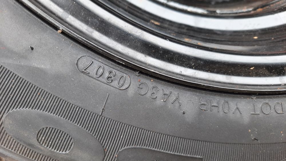 Диск. Резина Kia, Hyundai, Accent, Rio 175.70r14 4:100 175.70r14. 2шт.