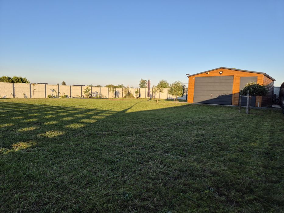 Dzialka Budowlana/uzbrojona/pozwolenie na budowe