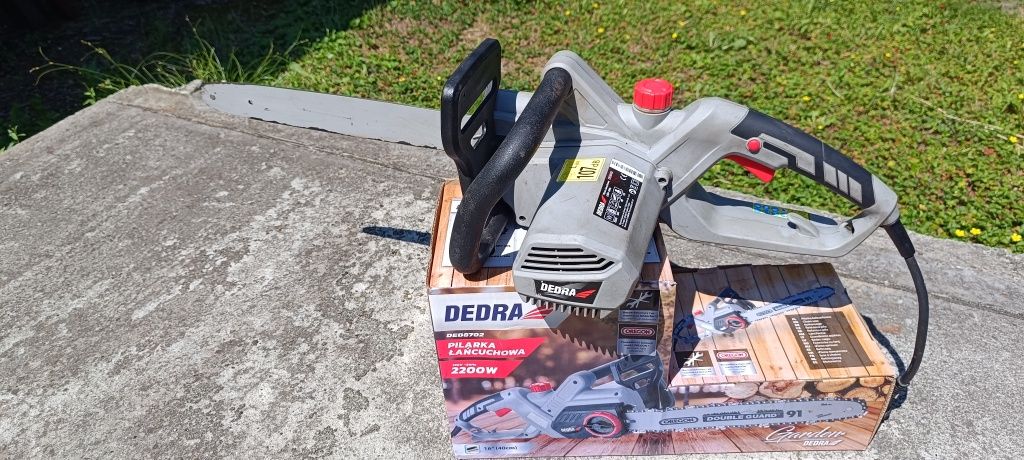 DEDRA DED8702 Piła łańcuchowa 2200W / 3KM Oregon prowadnica