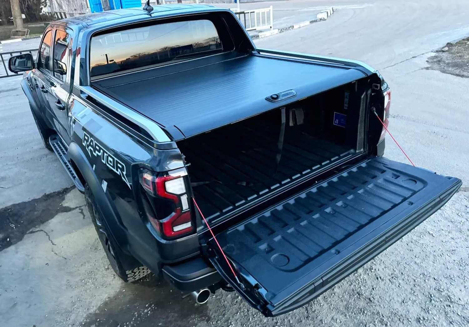 Ролета в кузов для Ford Ranger 2022-2025 кришка крышка