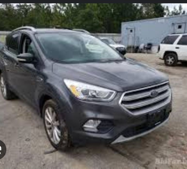 Продам деталі до форд ескейп 2019 рік