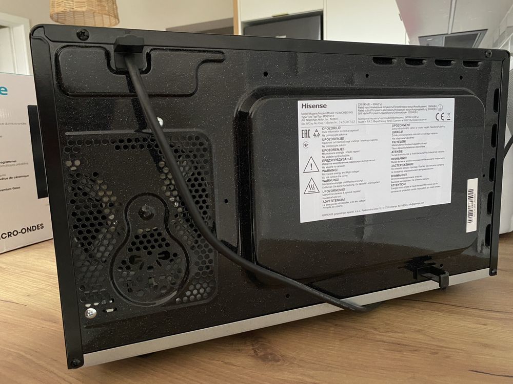 Kuchenka mikrofalowa HISENSE H23MOBSD1HG 800W