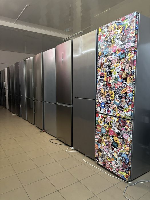 Холодильник Liebherr CNPsl3503