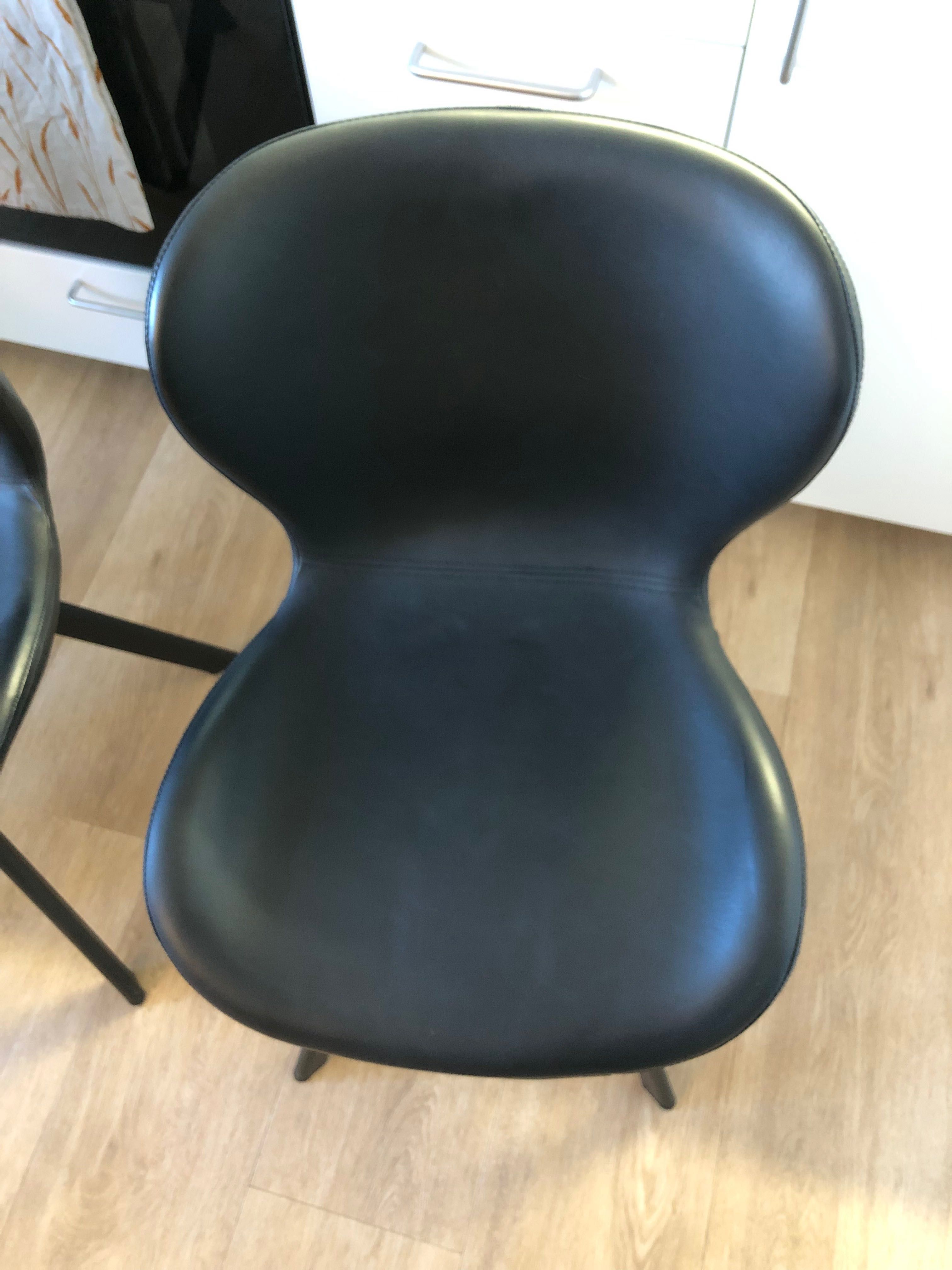 Cadeiras de Pele Sintética Preta de Alta Qualidade Design Minimalista