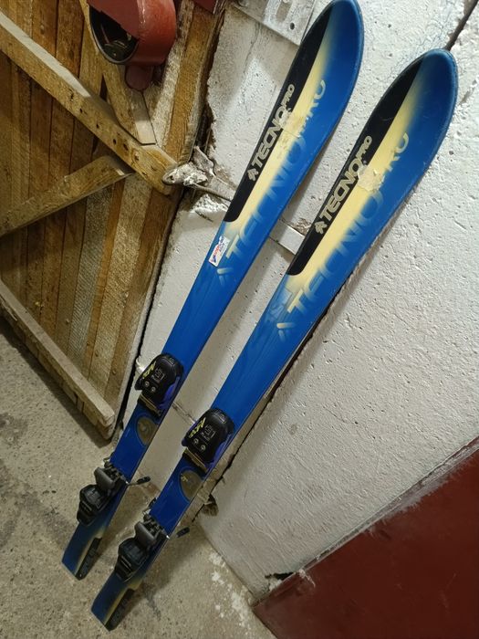 Narty z butami 140cm i rozmiar 40 i 37