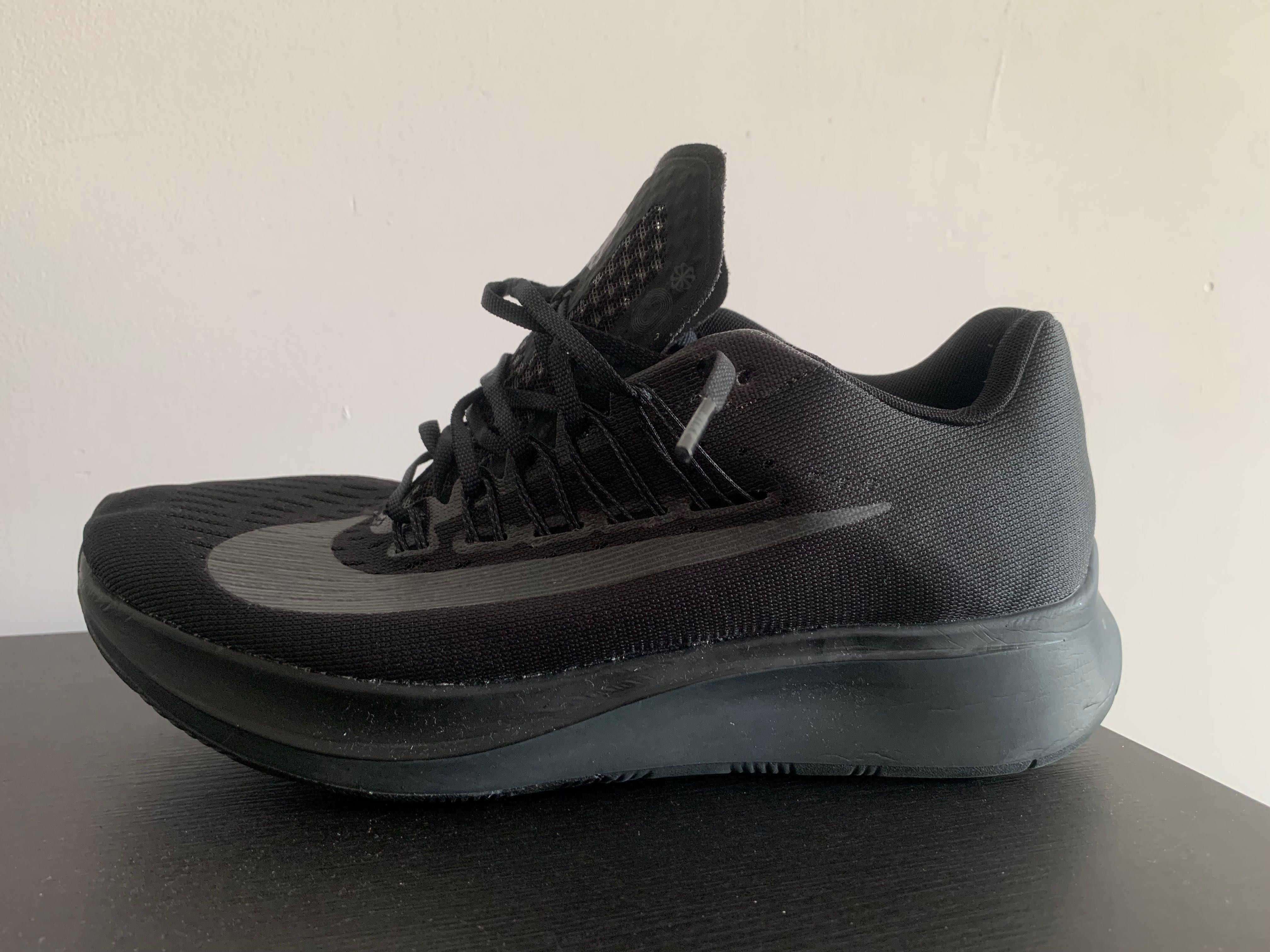 Nike zoom  running