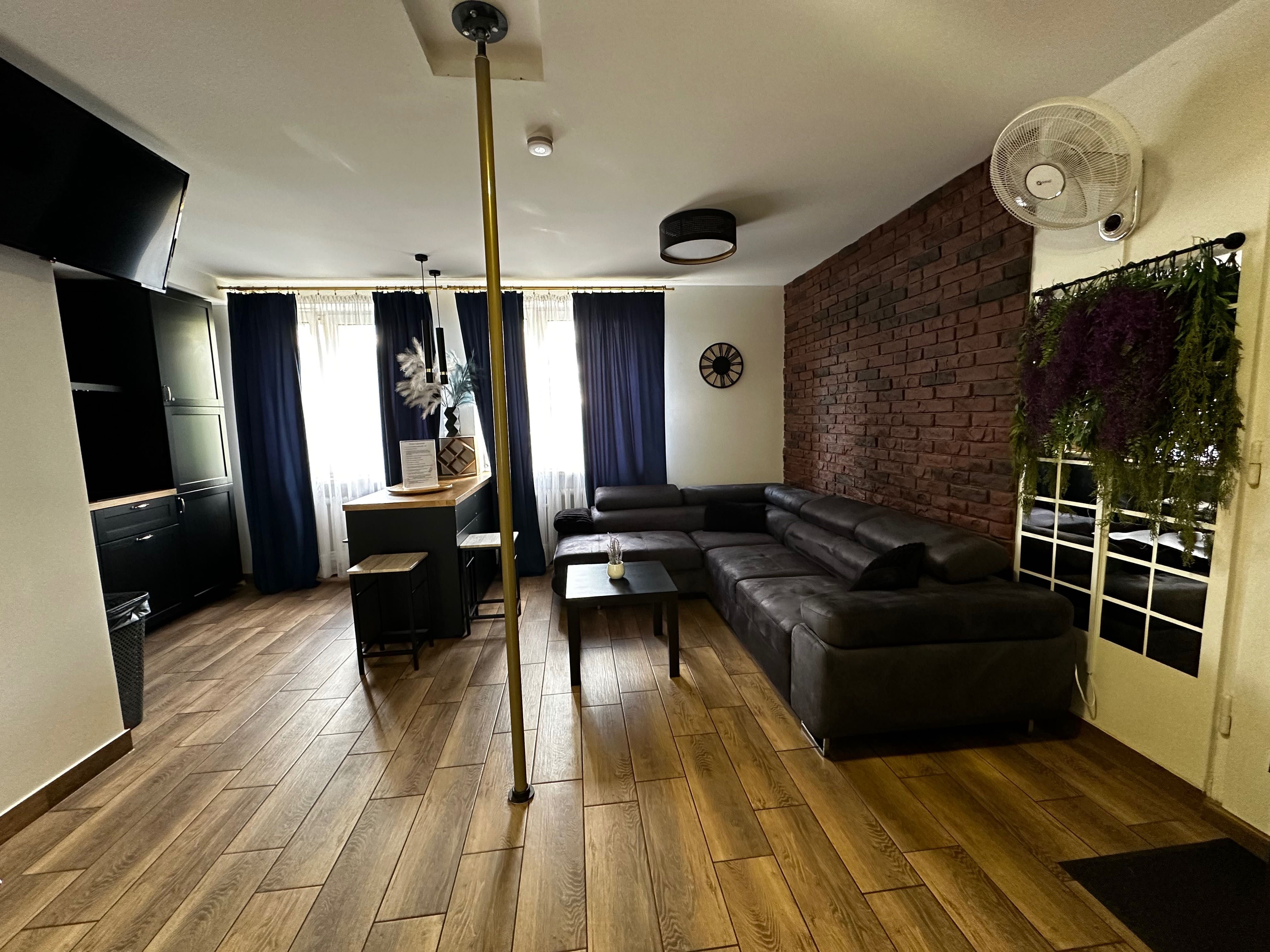 Apartament na doby jacuzzi , rura pole dance