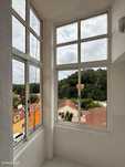 Charmoso Apartamento T3 em Colares.