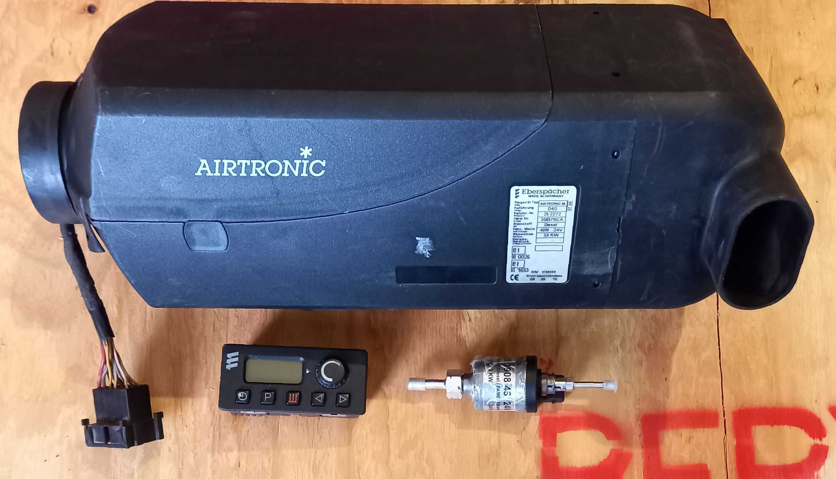 Автономный отопитель Eberspacher Airtronic D4 24, 12V (автономка, фен)