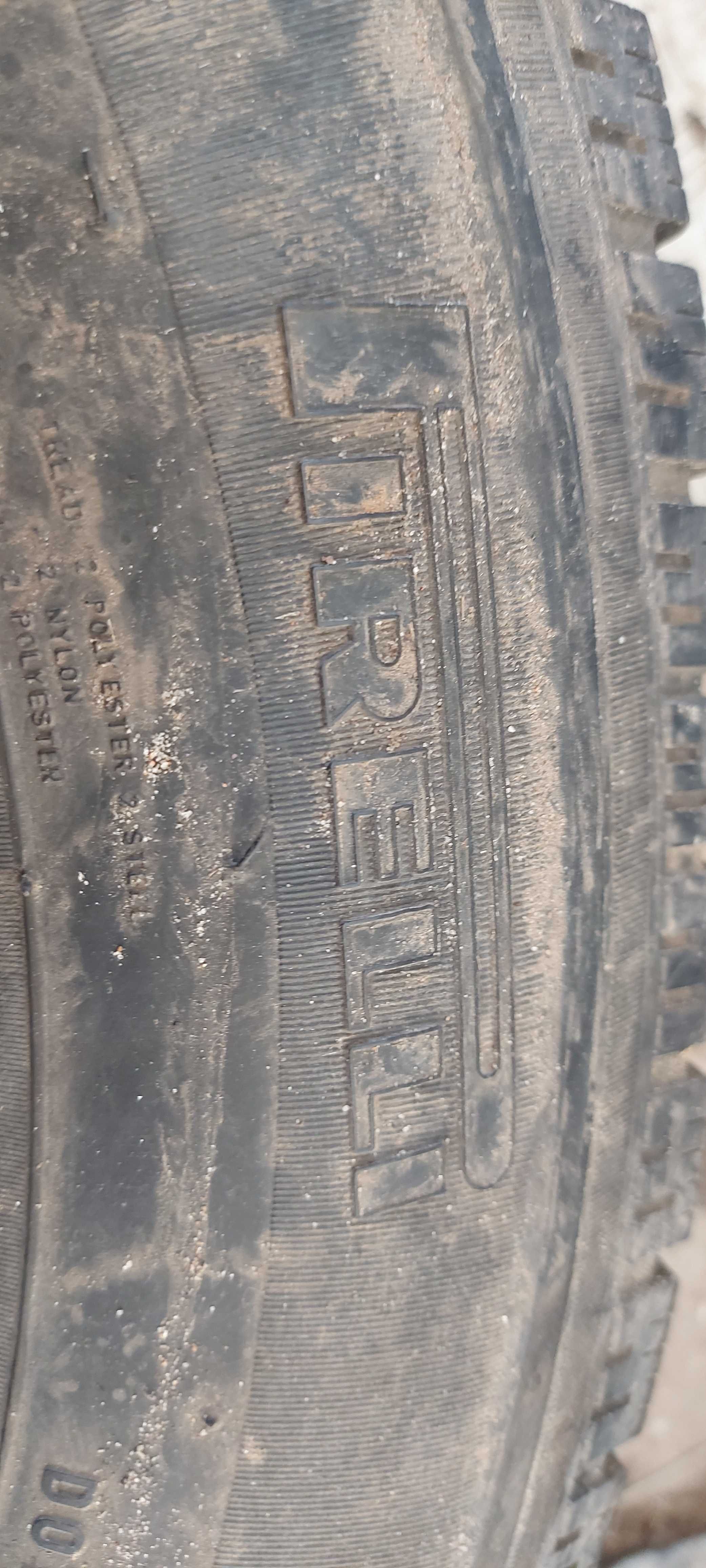 opona zimowa PIRELLI 215/70 R16 2007R