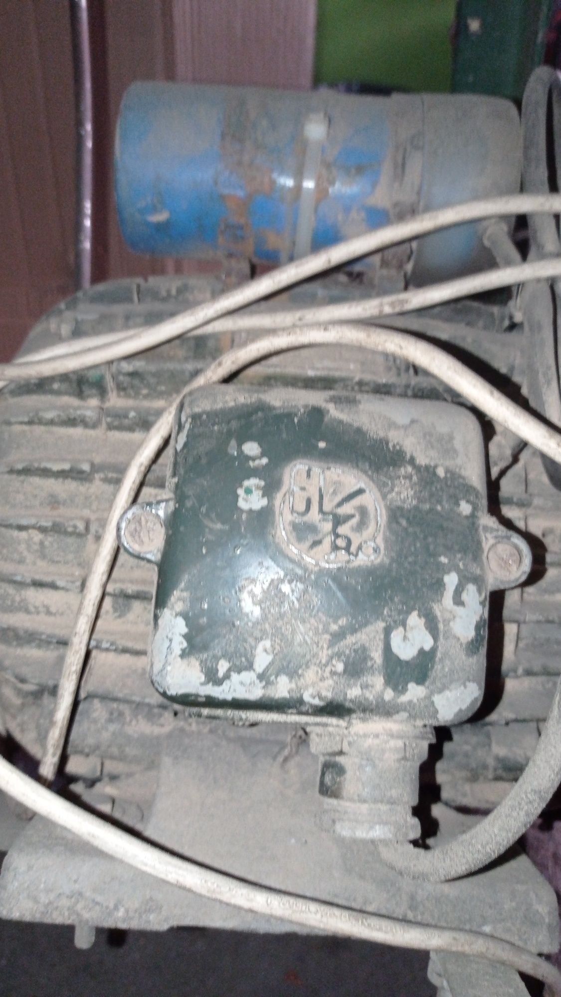 Piła stołowa 220V