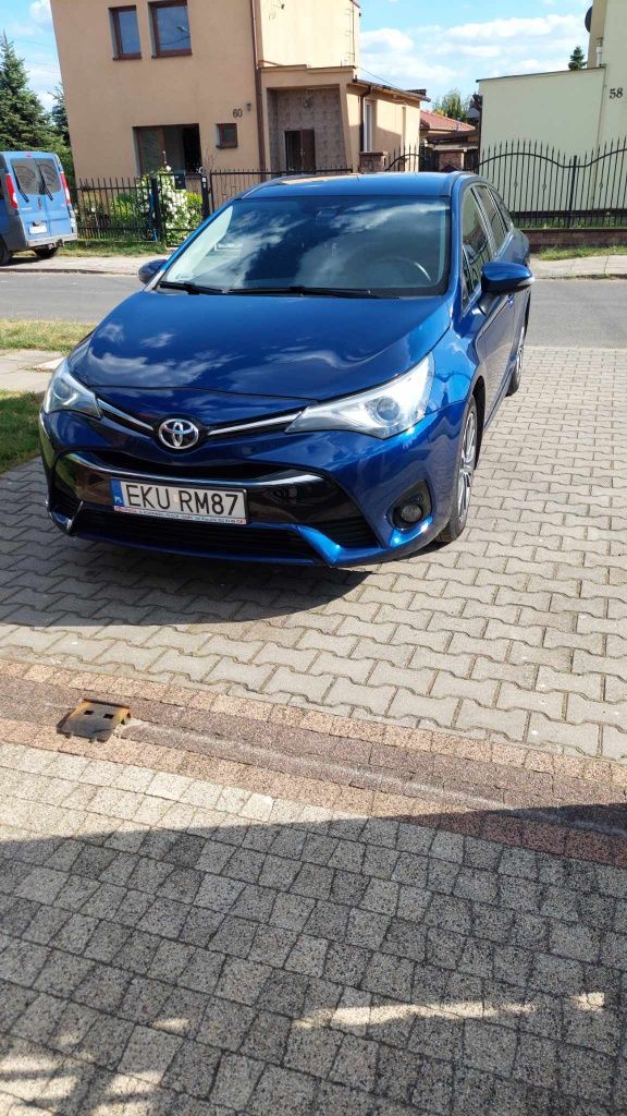 Toyota Avensis od prywatnego właściciela