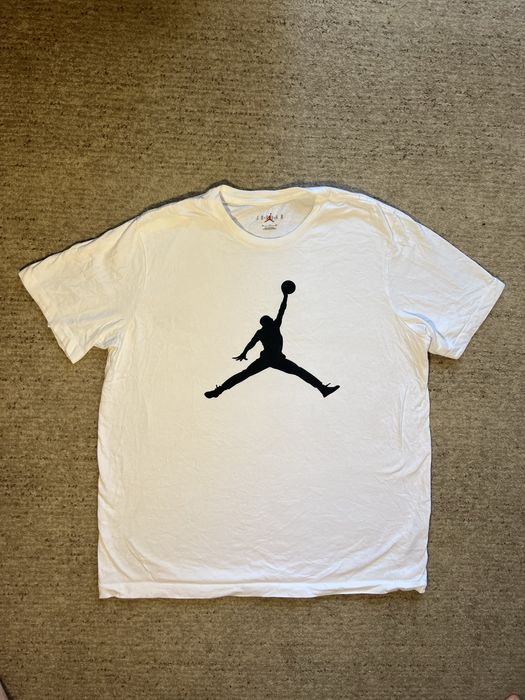 Футболка air JORDAN XL розмір біла big logo