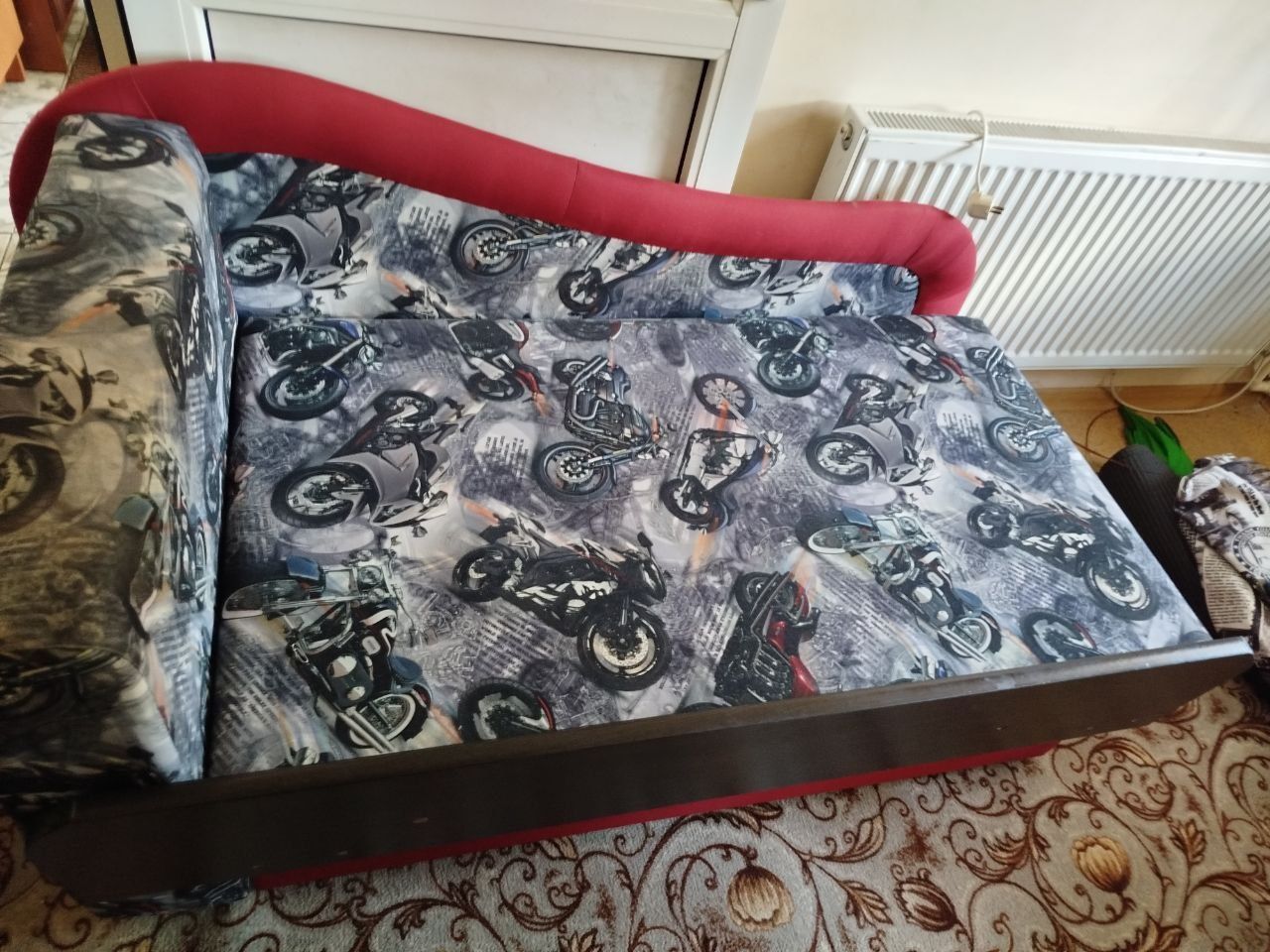 Продам детский диван раскладной