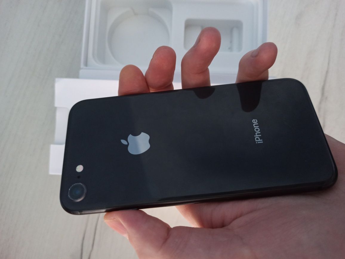 Iphone 8, 64 GB Black