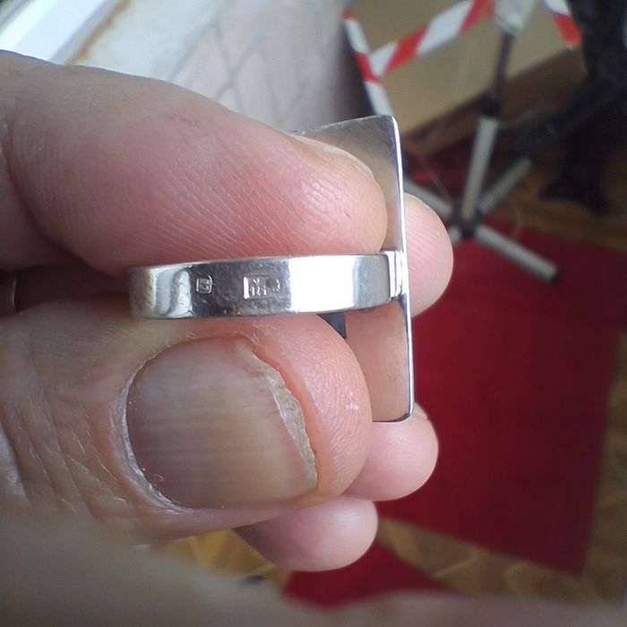 Продам перстень.