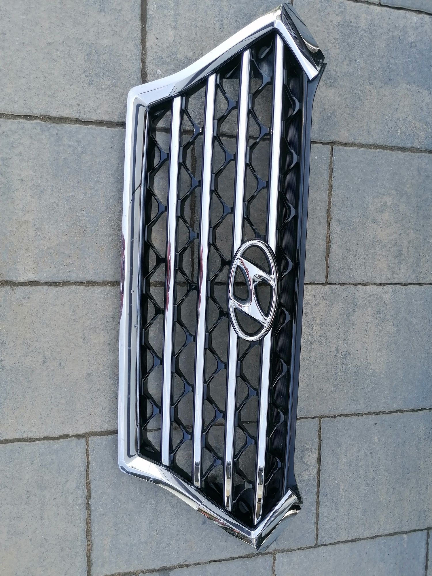 Grill atrapa Hyundai Tucson II Lift 18r- oryginał